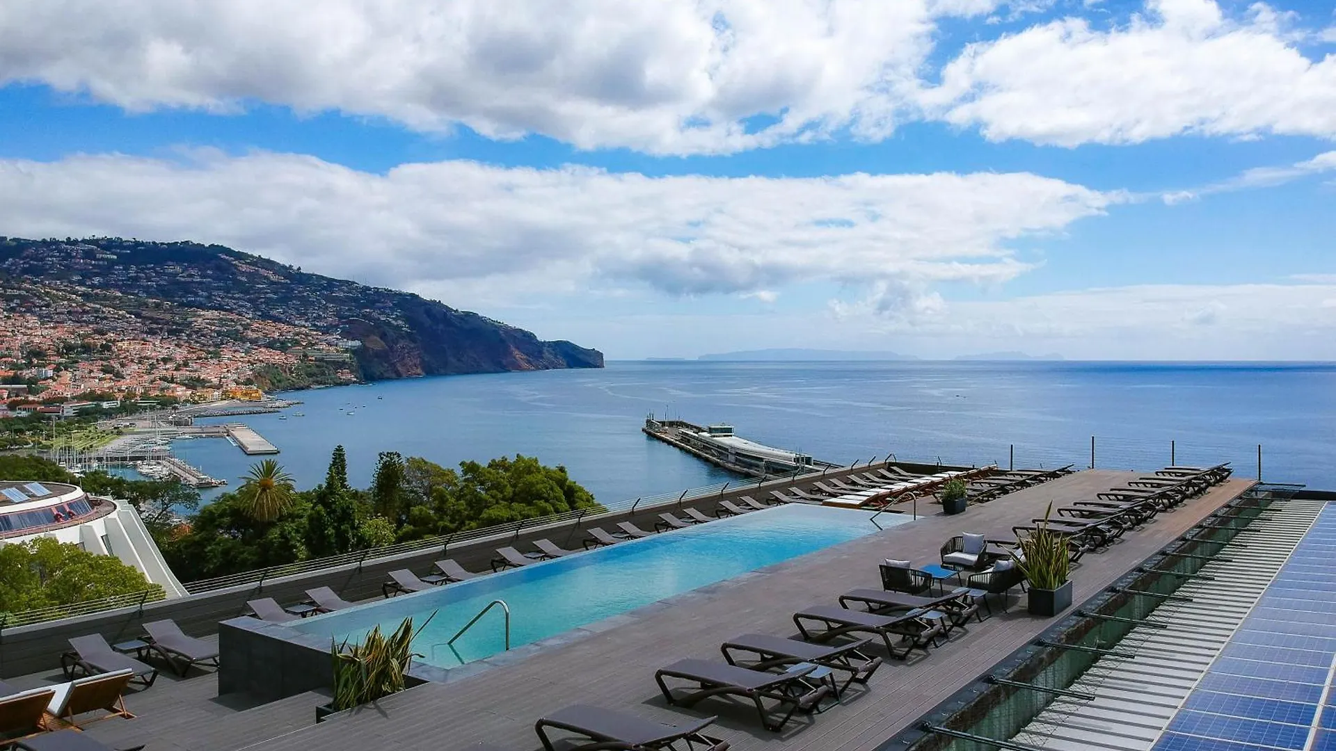 Pestana Casino Park Hotel & Casino Funchal  Funchal (Madeira)